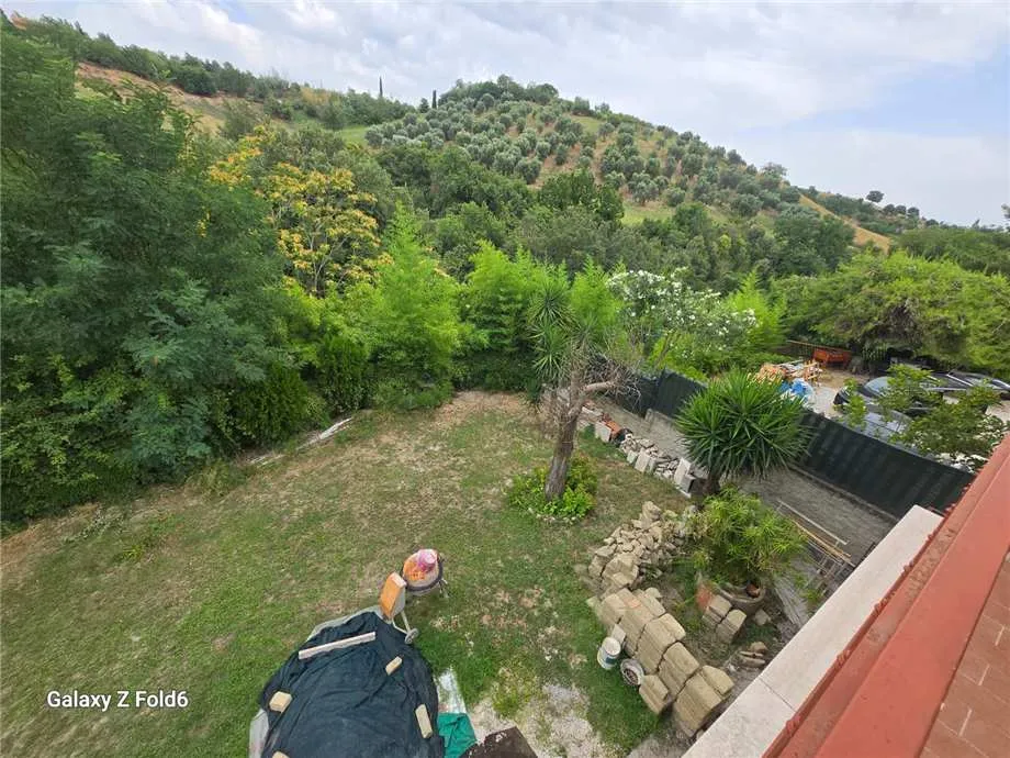 Casa Indipendente in vendita a Castelnuovo di Porto - foto 3
