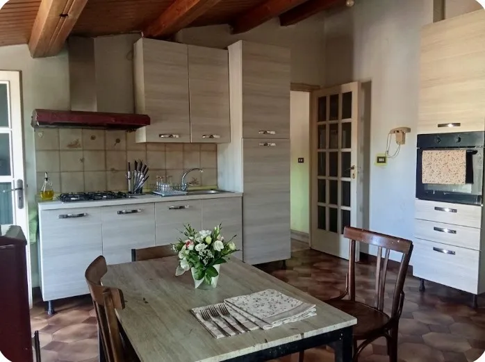 Palazzo/Stabile in vendita a Sannicandro Garganico - foto 2