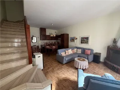 Palazzo/Stabile in vendita a Sannicandro G... - foto 2