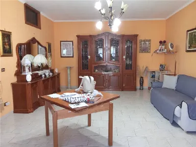 Palazzo/Stabile in vendita a Sannicandro G... - foto 3