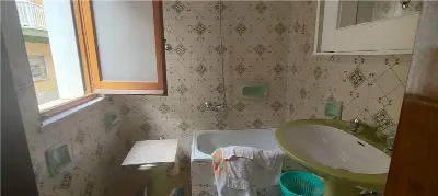 Palazzo/Stabile in vendita a Sannicandro G... - foto 8