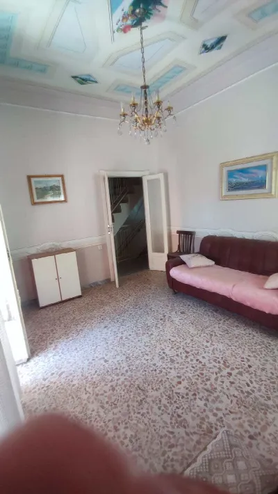 Palazzo/Stabile in vendita a Sannicandro G... - foto 3
