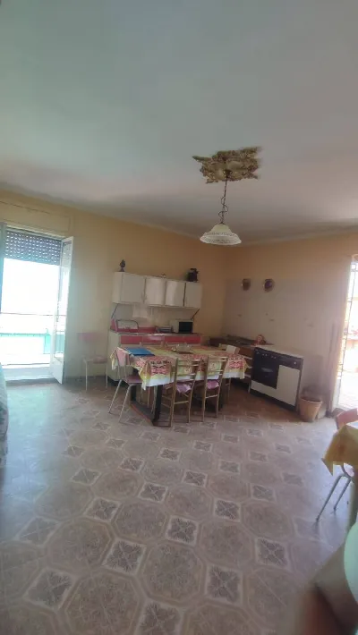 Palazzo/Stabile in vendita a Sannicandro G... - foto 5