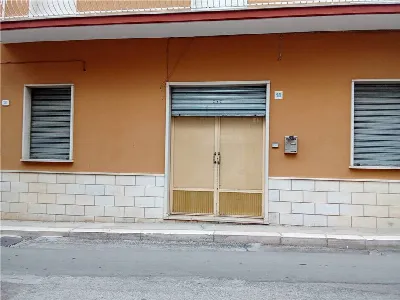 Palazzo/Stabile in vendita a Sannicandro G... - foto 8