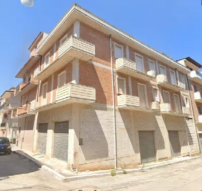Palazzo/Stabile a Sannicandro Garganico