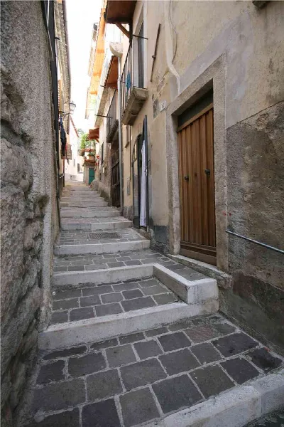 Villa in vendita ad Anversa degli Abruzzi - foto 1