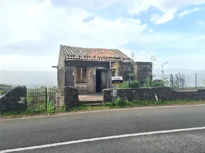 Villa in vendita a Castiglione di Sicilia - foto 1