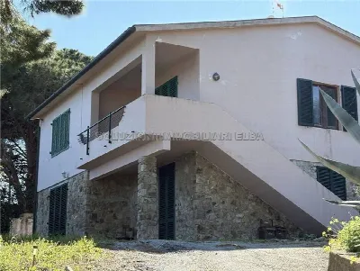 Villa a Portoferraio