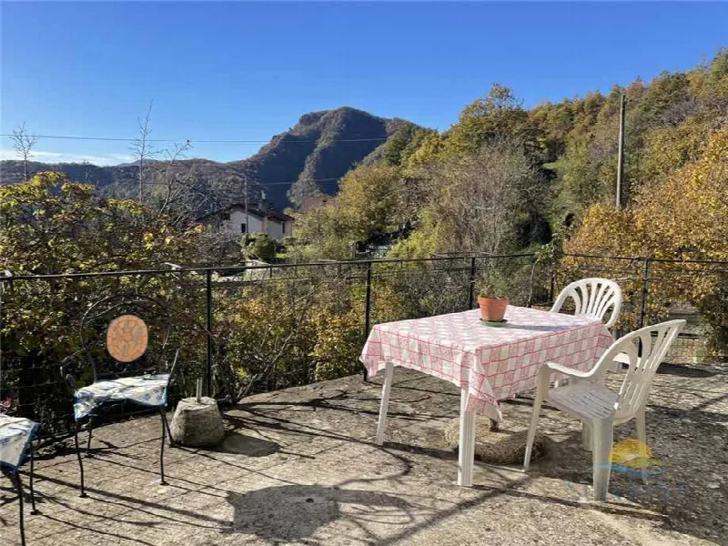 Villa in vendita a Mongiardino Ligure - foto 1