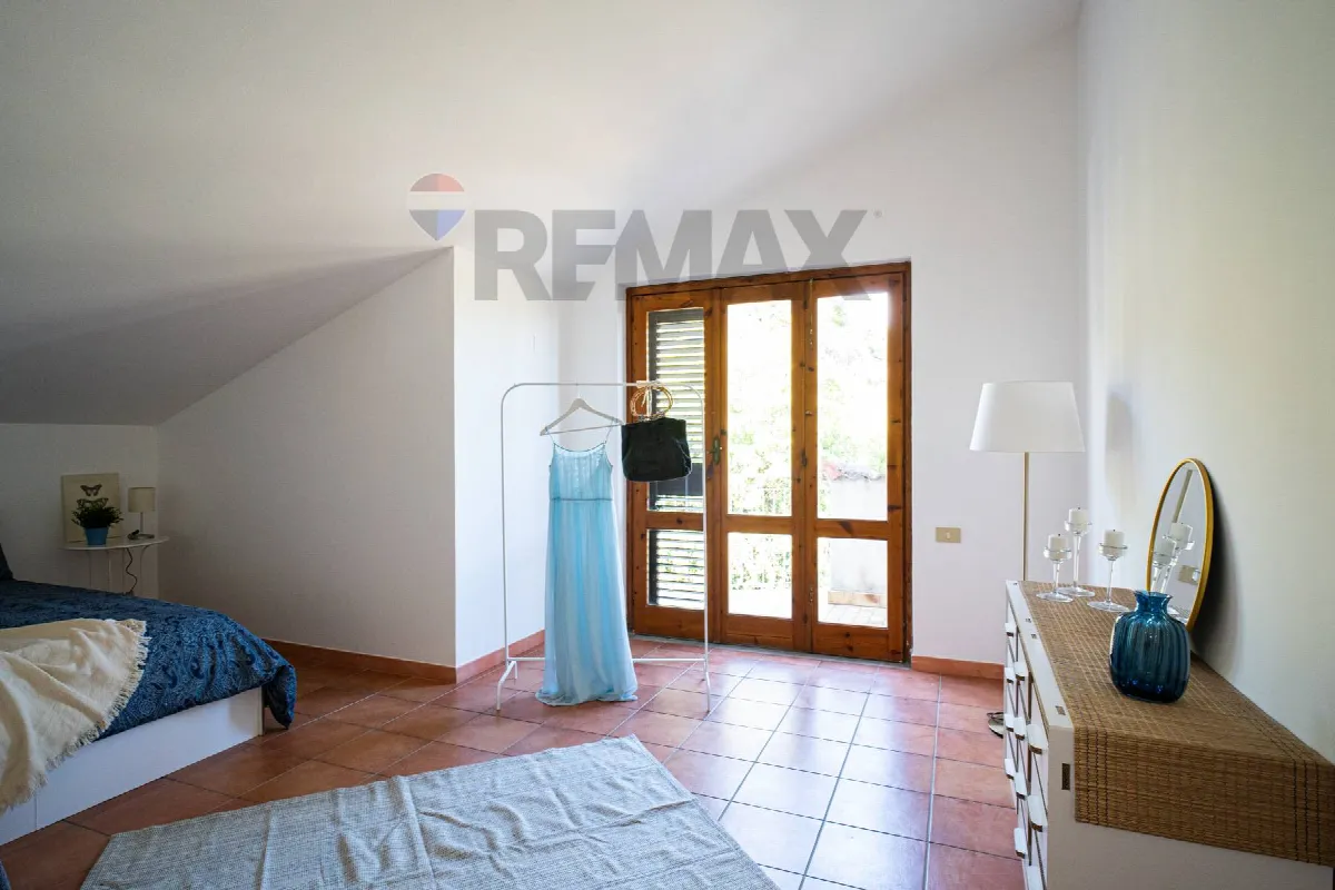Attico in vendita ad Aci Catena - foto 2