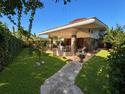 Villa in vendita a Ardea - foto 1