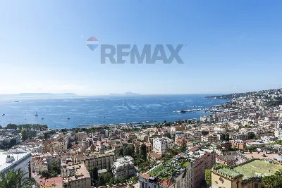 Appartamento in vendita a Napoli, Chiaia, ... - foto 2