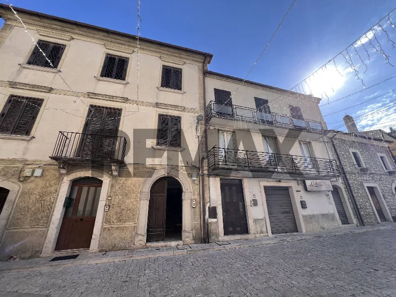 Appartamento in vendita a Campolattaro - foto 1
