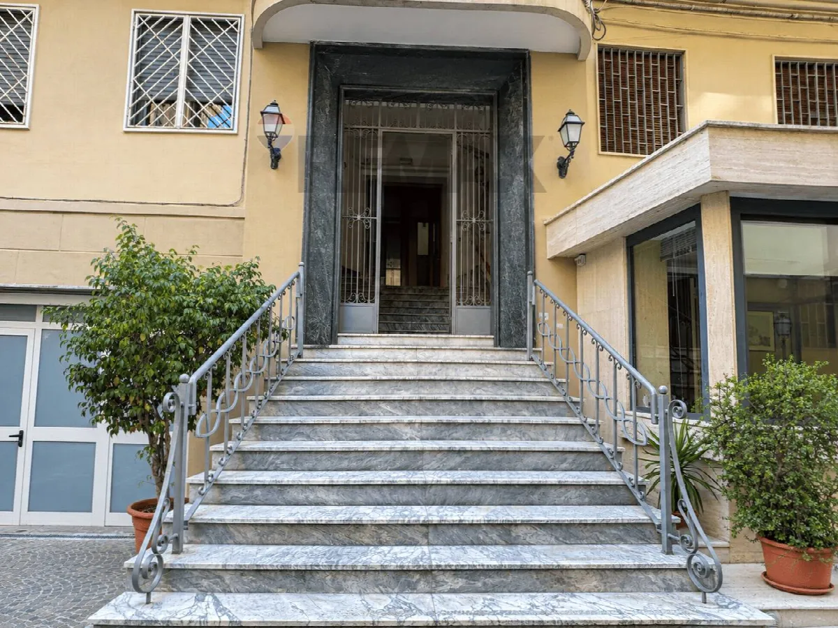 Appartamento in vendita a Napoli, Vomero, Arenella - foto 3