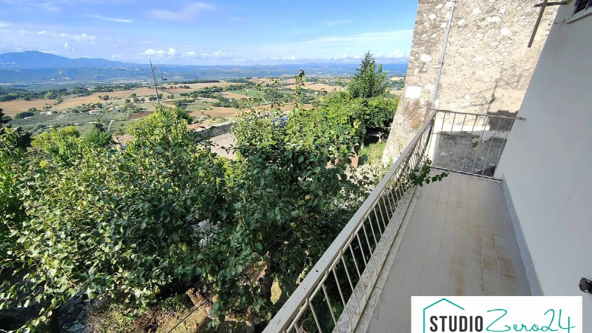 Appartamento in vendita ad Amelia - foto 2