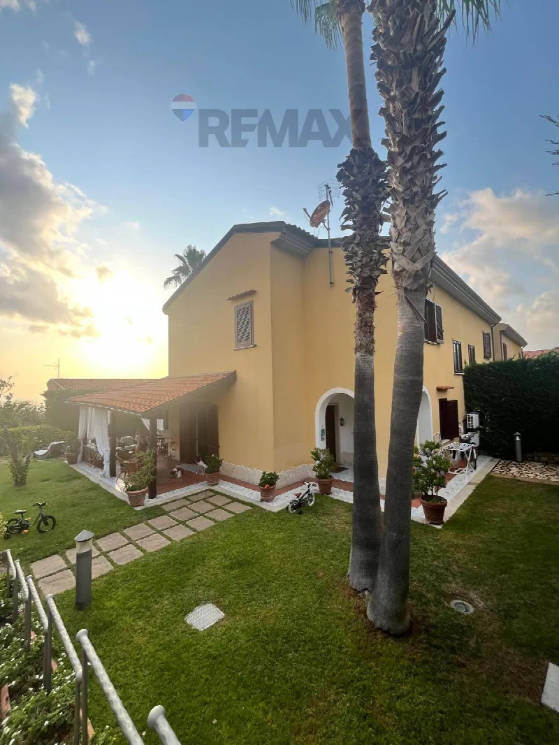Casa Indipendente in vendita a Sangineto - foto 1