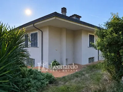 Villa in vendita a Camaiore - foto 2