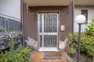 Appartamento in vendita a Aci Sant'Antonio - foto 4