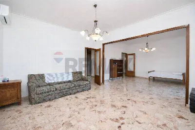Appartamento in vendita a Catania, Provinc... - foto 2