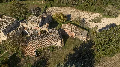 Rustico/Casale in vendita a Serra San Quir... - foto 6