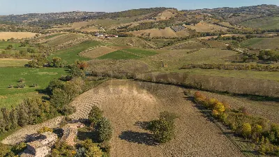 Rustico/Casale in vendita a Serra San Quir... - foto 8