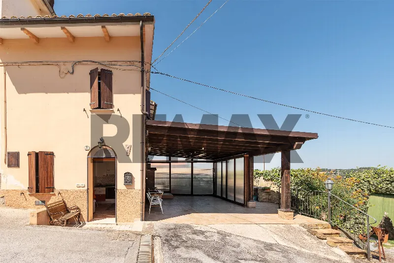 Casa Indipendente in vendita a Cupramontana - foto 1