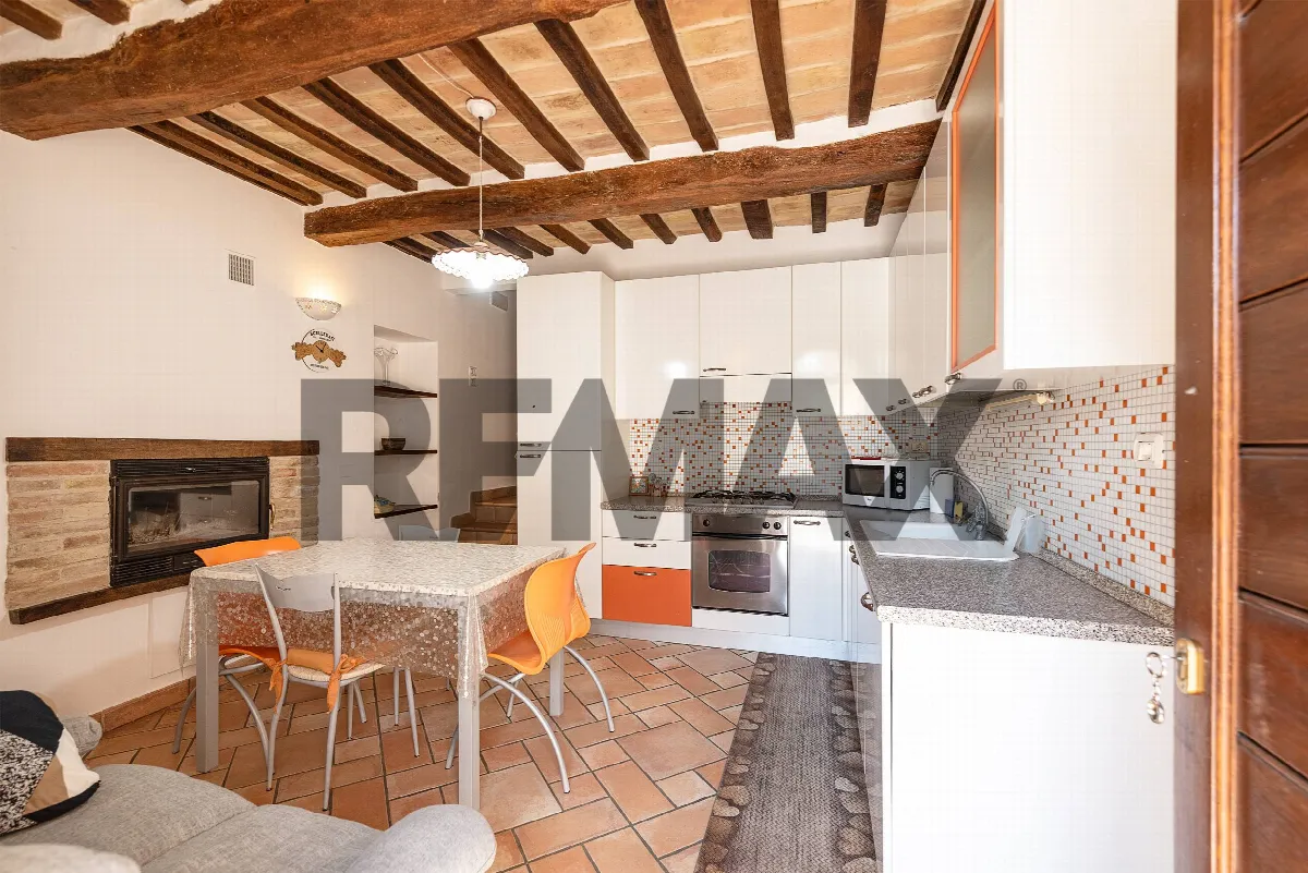 Casa Indipendente in vendita a Cupramontana - foto 3