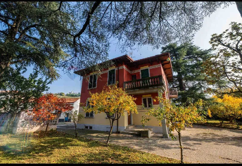 Villa in vendita a Carobbio degli Angeli - foto 1