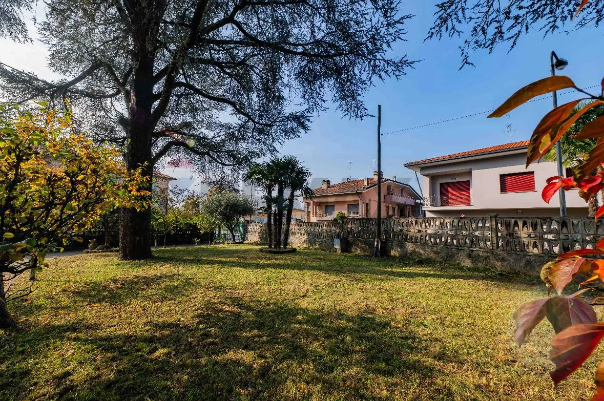 Villa in vendita a Carobbio degli Angeli - foto 4