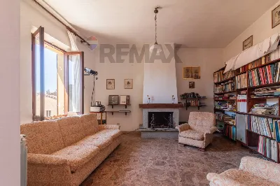 Appartamento in vendita a Semproniano - foto 1