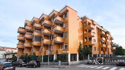 Appartamento in vendita a Novara, Porta mo... - foto 1