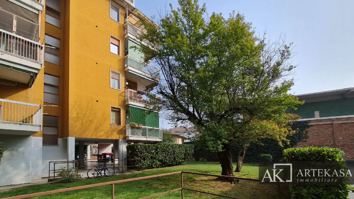 Appartamento in vendita a Novara, Porta Mortara, Sacro Cuore, San Martino, San Paolo - foto 3