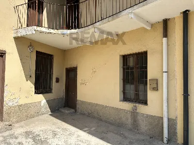Casa Indipendente in vendita a Gallarate - foto 1
