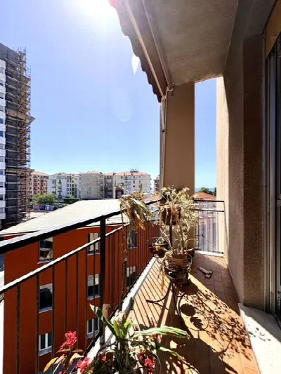 Appartamento in vendita a Savona, Oltrelet... - foto 2