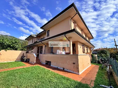 Villa a Pietrasanta