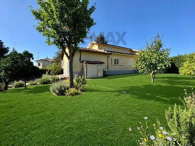 Villa in vendita a Lariano - foto 2