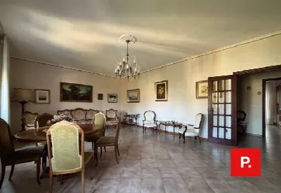 Appartamento in vendita a Caserta, Centro - foto 1