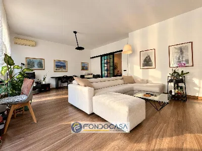 Appartamento in vendita a Savona, Oltrelet... - foto 1