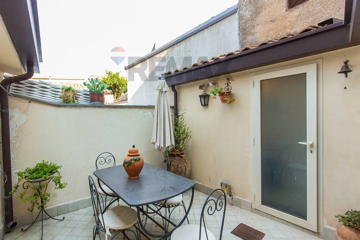Casa Indipendente in vendita ad Aci Bonaccorsi - foto 3