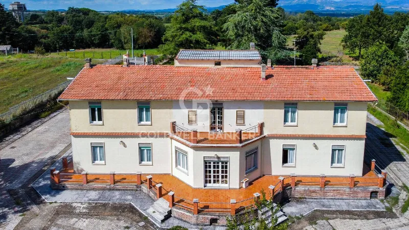 Villa in vendita a Onano - foto 1