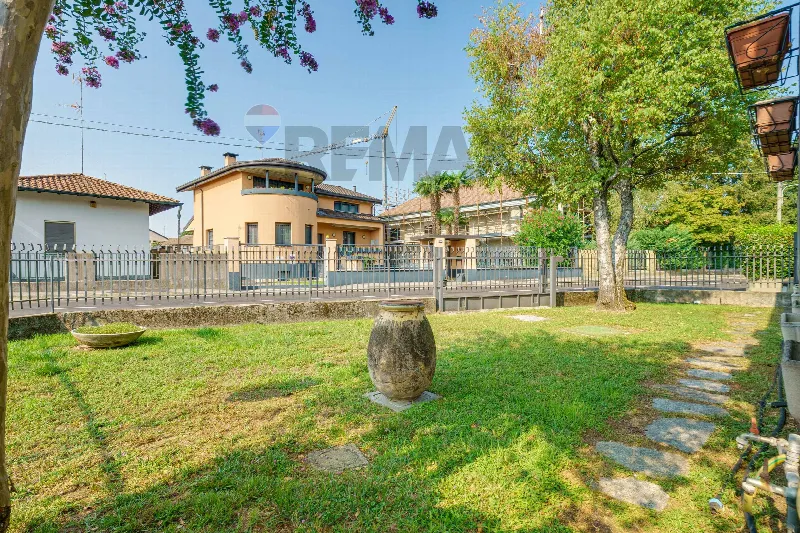 Villa in vendita a Turbigo - foto 1