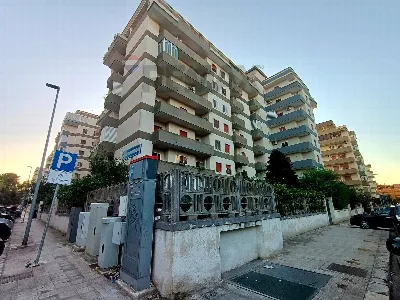 Appartamento in vendita a Brindisi, Centro... - foto 1