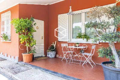 Villa in vendita a Varese - foto 2