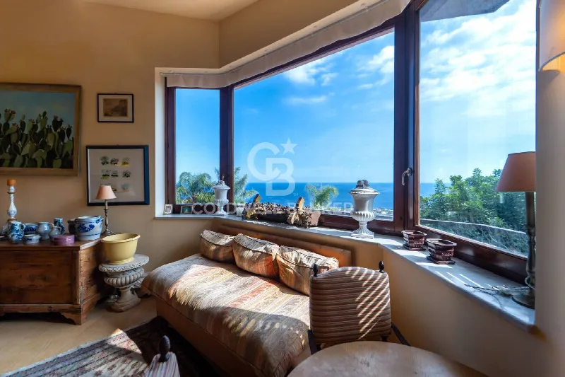 Villa in vendita a Aci Castello - foto 1