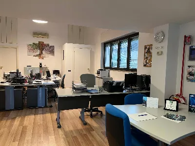 Ufficio in vendita a Busto Arsizio - foto 3