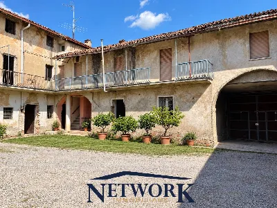 Casa Indipendente a Castiglione delle Stiviere
