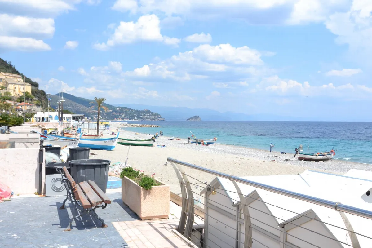 Appartamento in vendita a Noli - foto 4