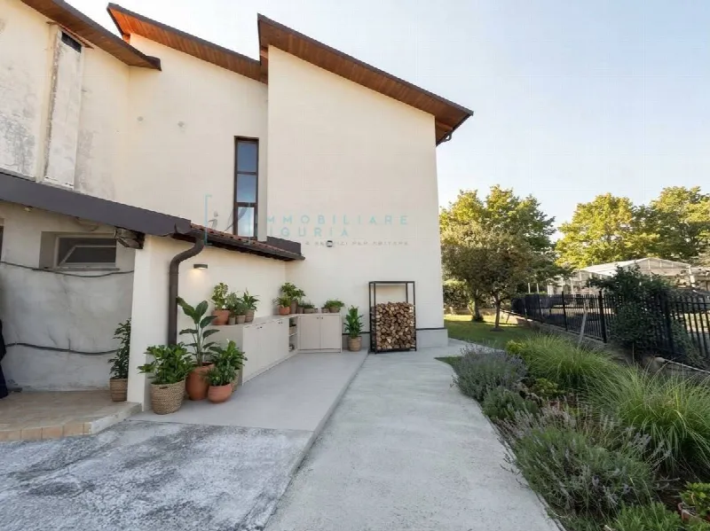 Villa in vendita a Albenga - foto 1