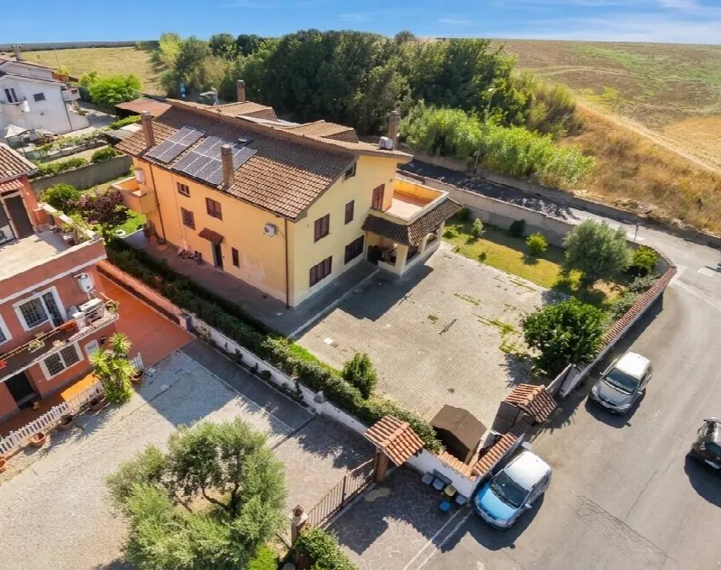 Appartamento in vendita a Roma, Acilia, Casal Bernocchi, Centro Giano, Dragona, Malafede, Vitinia - foto 1