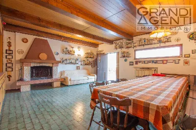 Villa in vendita a Grezzana - foto 8